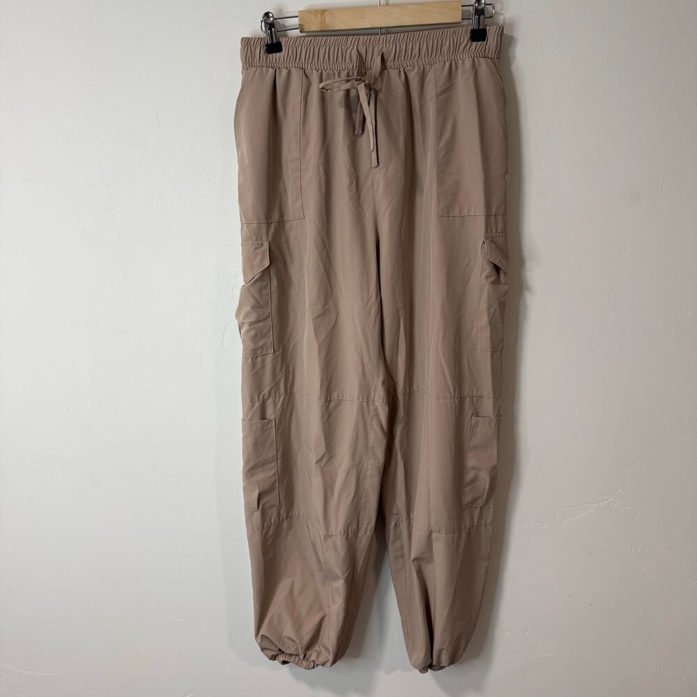 Albion Fit Women's Jetsetter Cargo Joggers Tan Cobblestone Medium‎ Lightweight